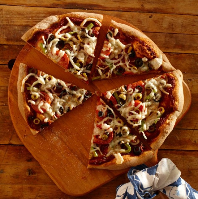 veggie pizza 1 640 crop